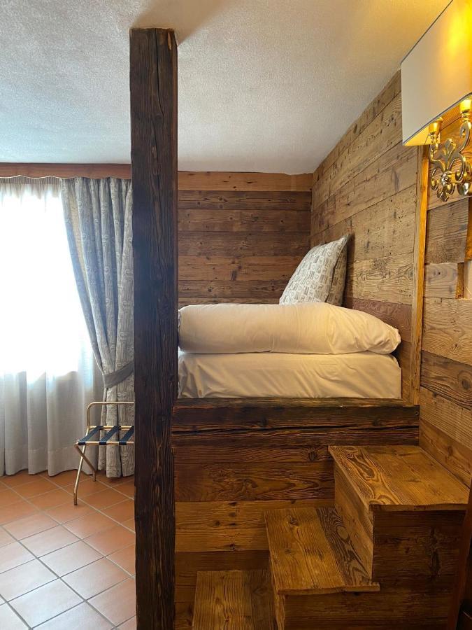 Hotel Jumeaux Breuil-Cervinia Exterior foto